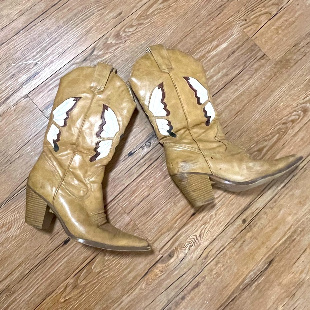 Butterfly Cowboy Boots 🦋